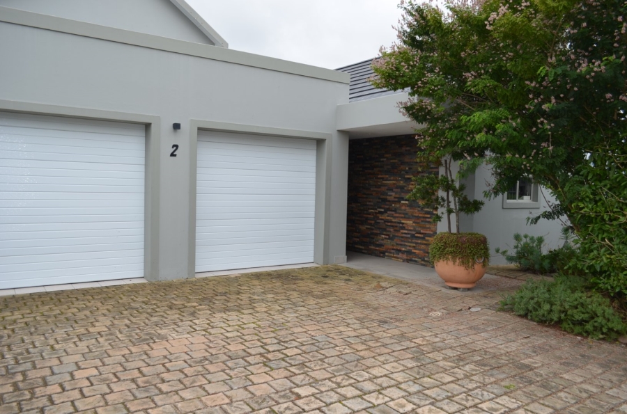 3 Bedroom Property for Sale in Kingswood Golf Estate Western Cape